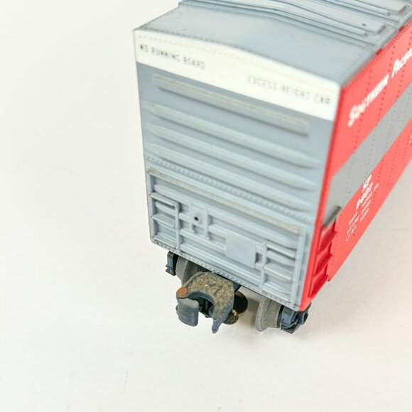 Southern Pacific SP 9607 Lionel O Scale Hy-Cube Boxcar 10" Red Gray Detailed - Picture 4 of 10